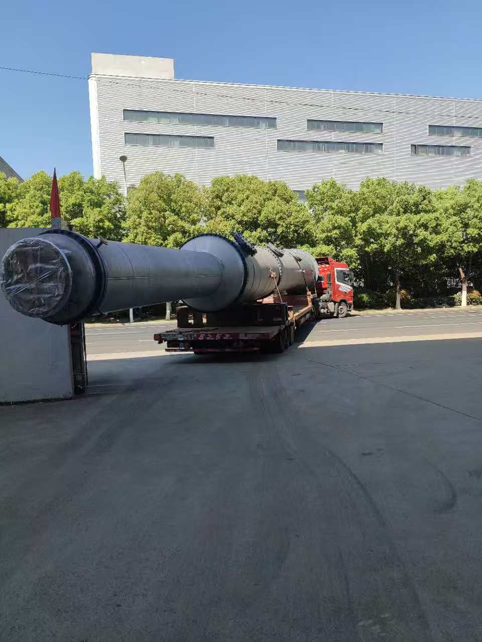 Wieża ekstrakcyjna z obrotowym dyskiem